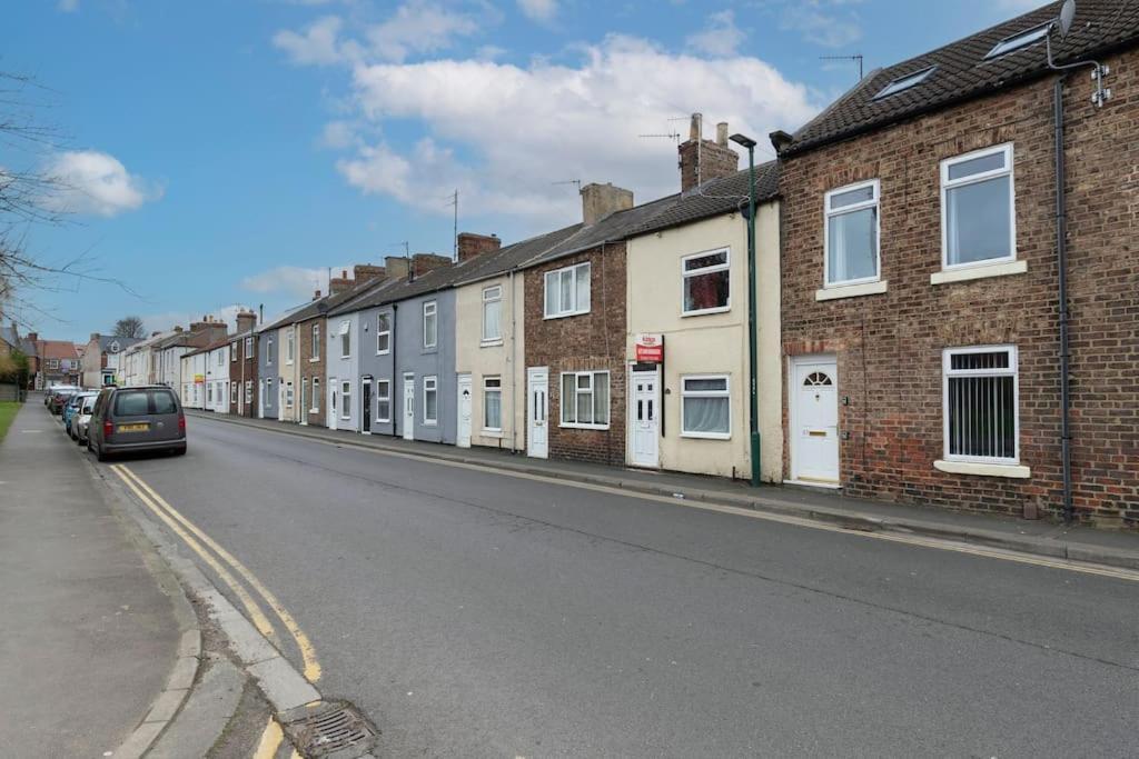 Town Centre & All The Comforts! Guisborough Exteriér fotografie