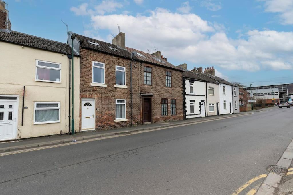 Town Centre & All The Comforts! Guisborough Exteriér fotografie